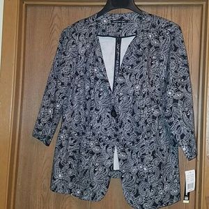 Briggs NY black print blazer